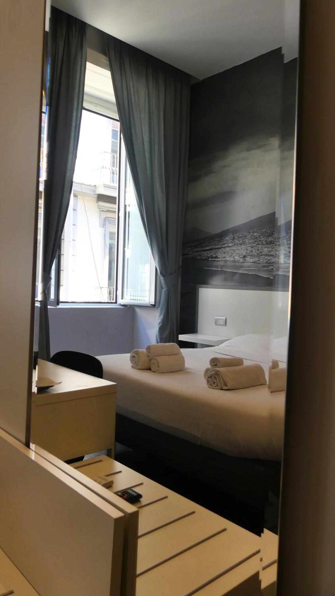 Beverello Rooms Naples Luaran gambar